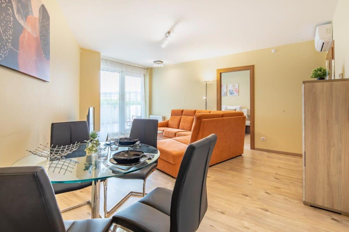 Jacuzzi On Terrace - Unique Apartment *